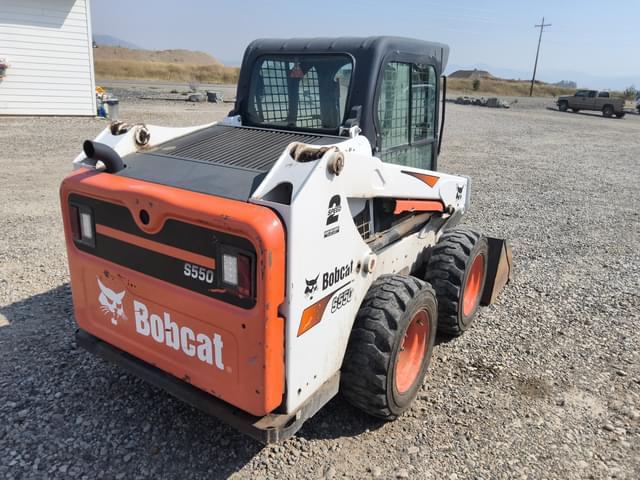 Image of Bobcat S550 equipment image 4