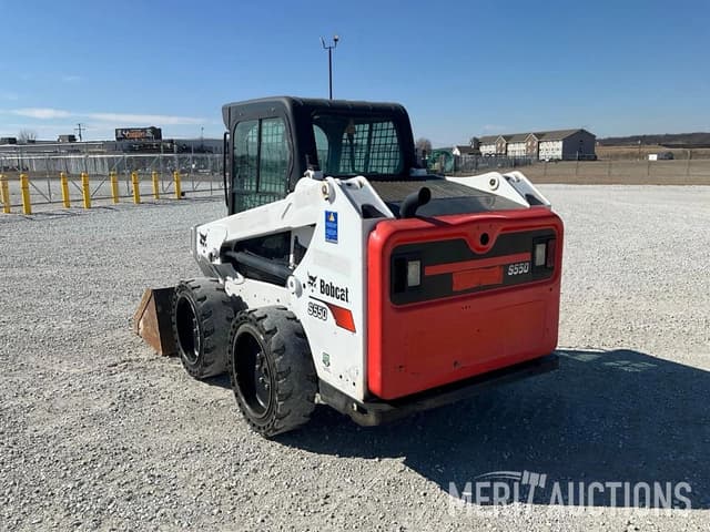 Image of Bobcat S550 equipment image 2