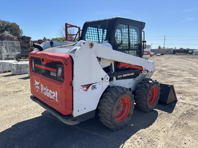 Image of Bobcat S550 equipment image 2