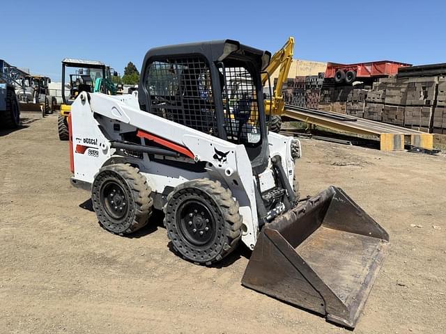 Image of Bobcat S550 equipment image 1