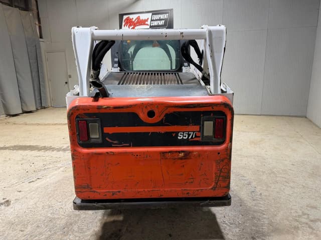 Image of Bobcat S570 equipment image 3