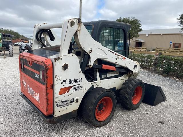 Image of Bobcat S570 equipment image 2