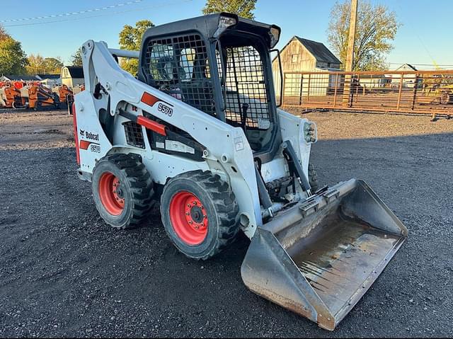 Image of Bobcat S570 equipment image 2