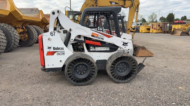 Image of Bobcat S570 equipment image 3