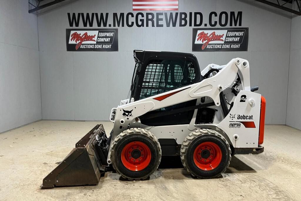 Main image Bobcat S570