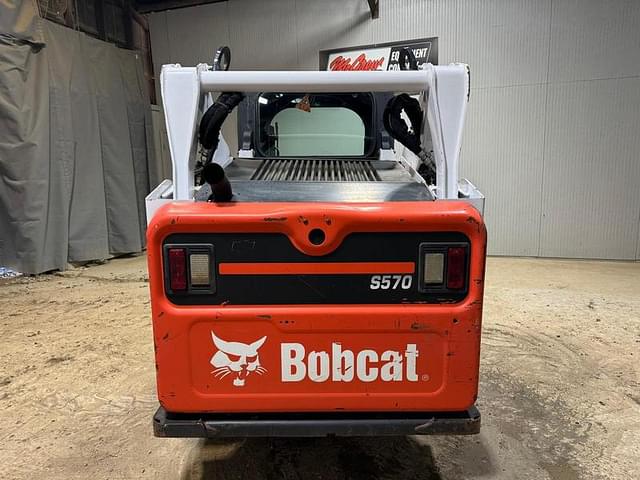 Image of Bobcat S570 equipment image 4