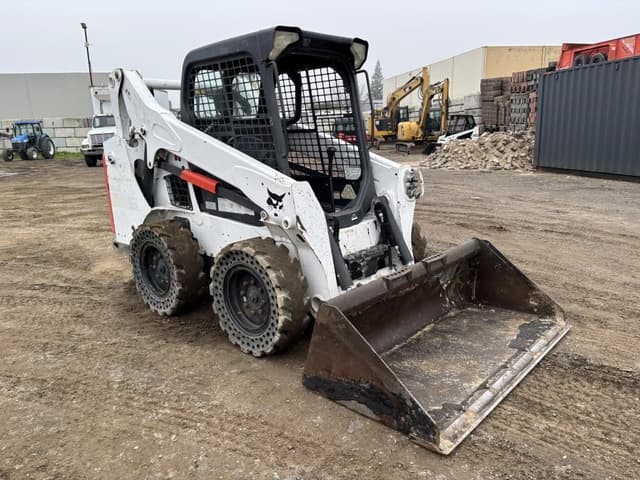 Image of Bobcat S570 equipment image 1