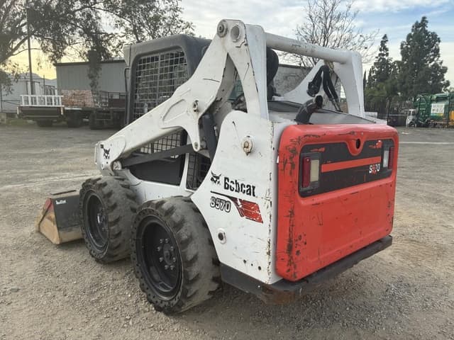 Image of Bobcat S570 equipment image 3