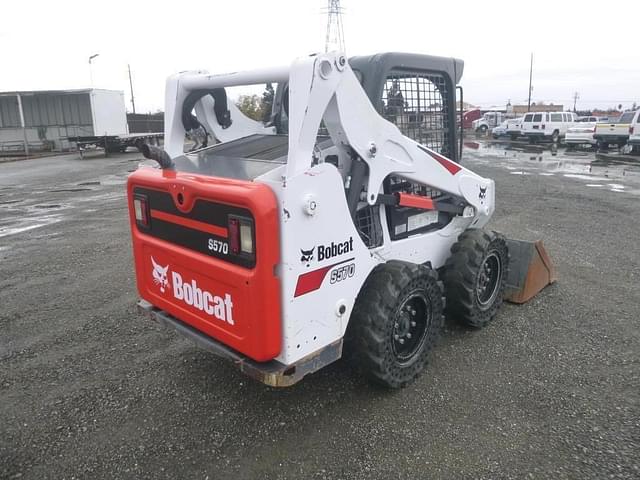 Image of Bobcat S570 equipment image 2