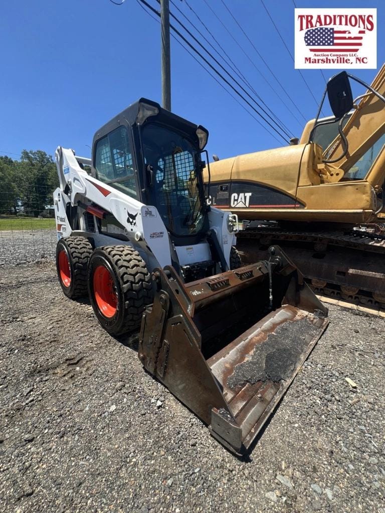2018 Bobcat S570 Equipment Image0