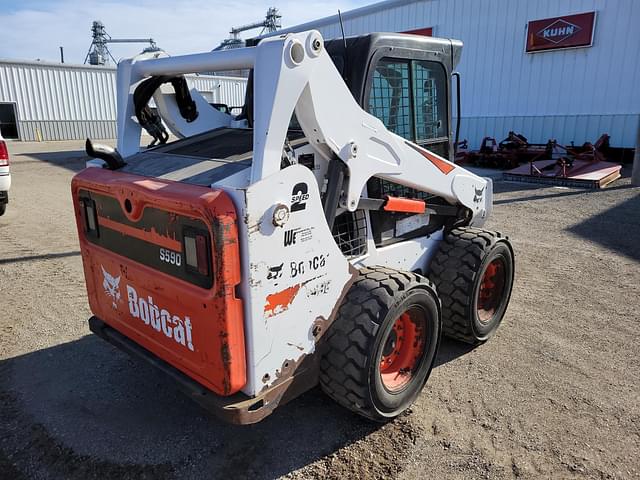 Image of Bobcat S590 equipment image 4