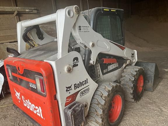 Image of Bobcat S590 equipment image 4