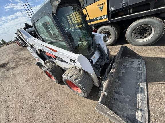 2018 Bobcat S595 Equipment Image0