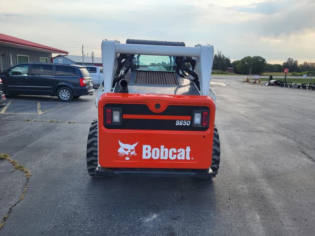Image of Bobcat S650 equipment image 2