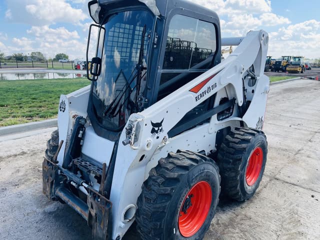 Image of Bobcat S650 equipment image 3