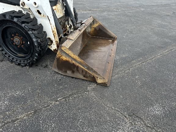 Image of Bobcat S650 equipment image 4