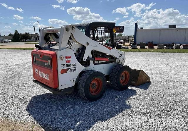 Image of Bobcat S650 equipment image 4