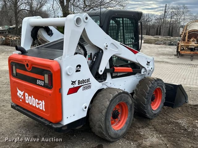 Image of Bobcat S650 equipment image 4