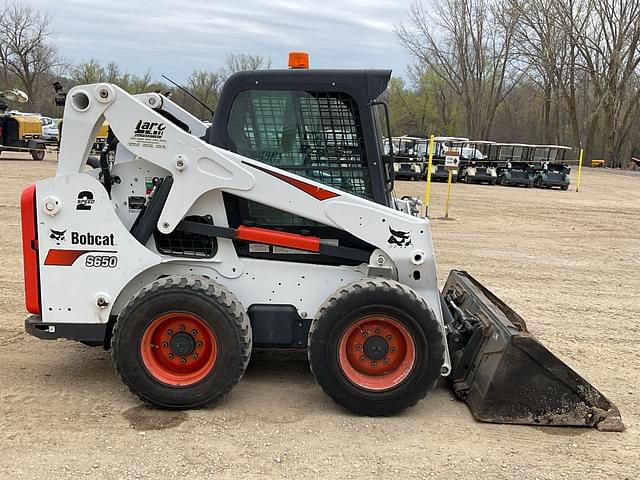 Image of Bobcat S650 equipment image 3