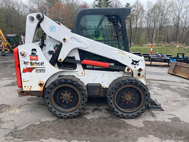 Image of Bobcat S650 equipment image 3