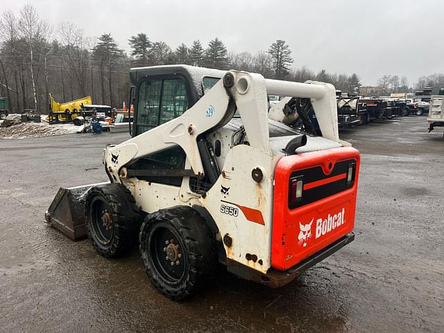 Image of Bobcat S650 equipment image 2