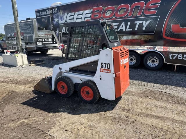 Image of Bobcat S70 equipment image 1