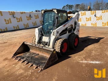 Main image Bobcat S740