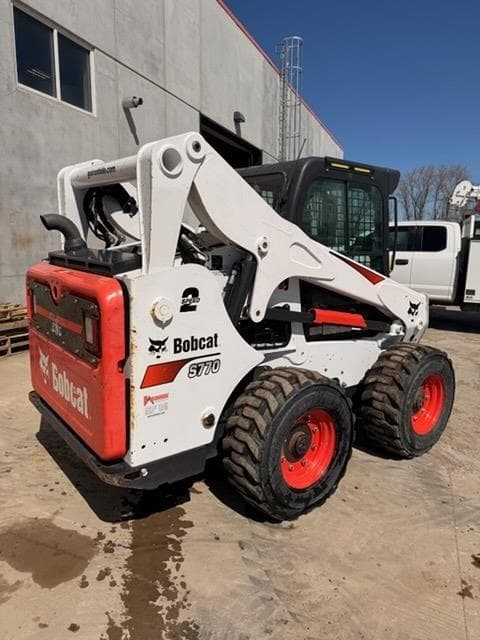 Image of Bobcat S770 equipment image 2
