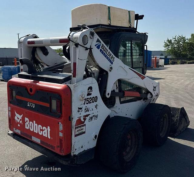 Image of Bobcat S770 equipment image 4