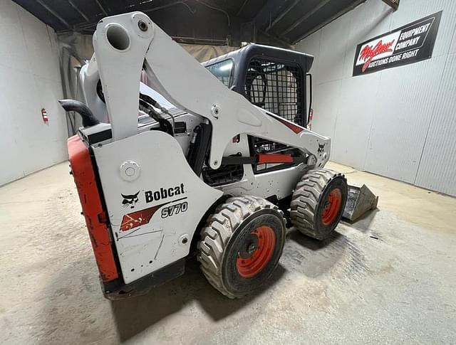 Image of Bobcat S770 equipment image 4