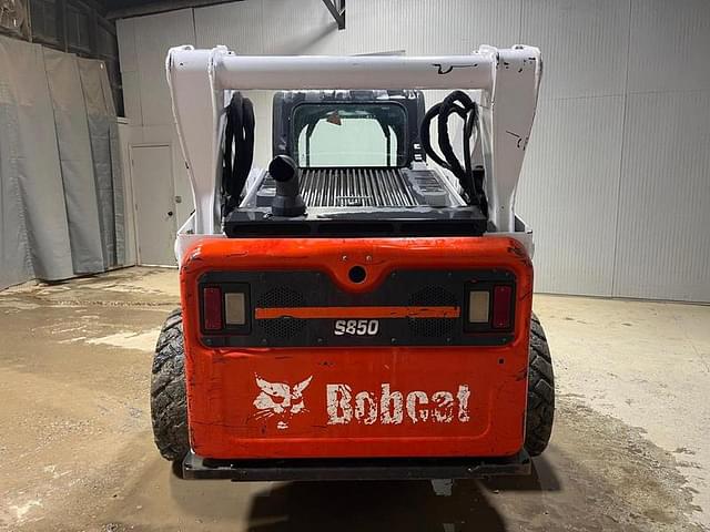 Image of Bobcat S850 equipment image 3