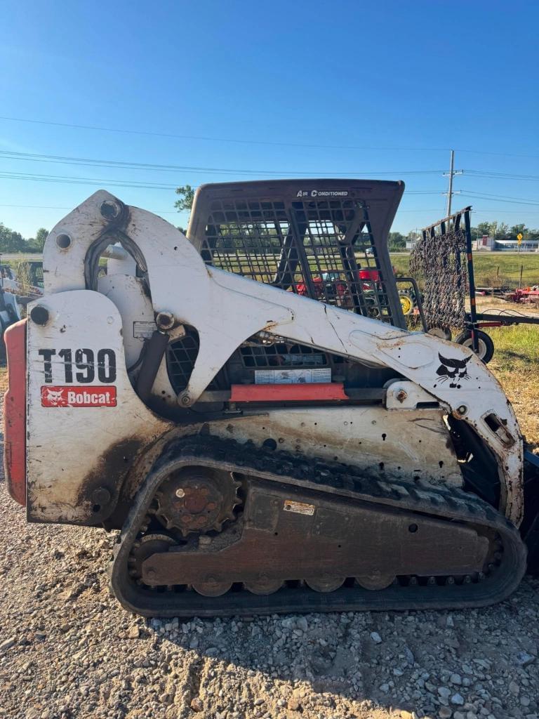 Image of Bobcat T190 Primary image