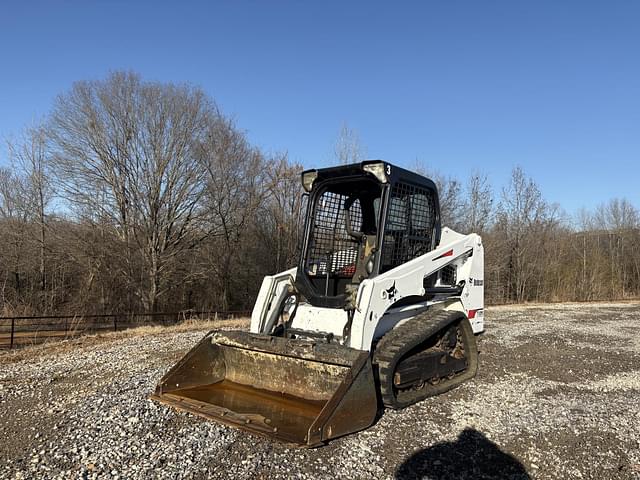 Image of Bobcat T450 equipment image 2