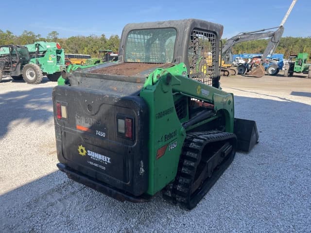 Image of Bobcat T450 equipment image 4