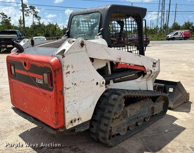 Image of Bobcat T550 equipment image 4