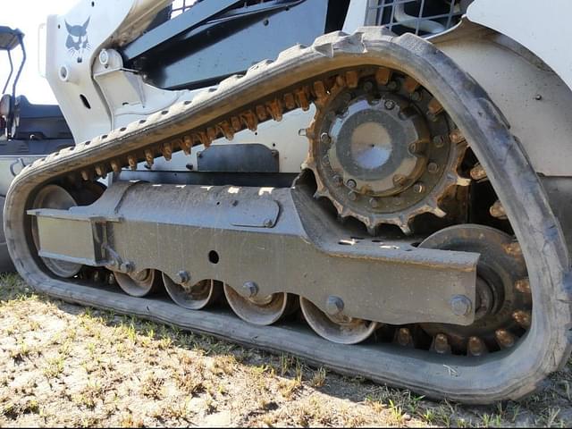 Image of Bobcat T590 equipment image 4