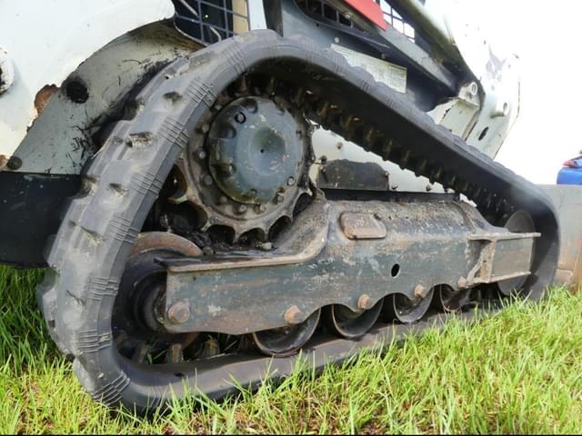 Image of Bobcat T590 equipment image 4