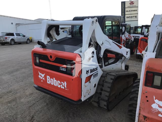 Image of Bobcat T595 equipment image 4