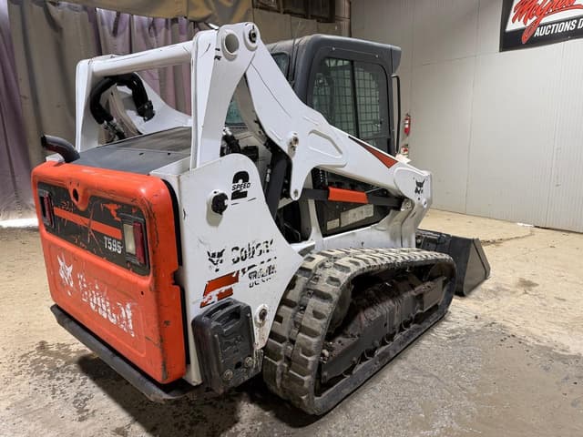 Image of Bobcat T595 equipment image 4