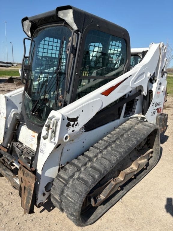 Main image Bobcat T595