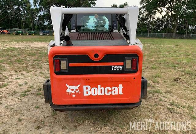 Image of Bobcat T595 equipment image 3