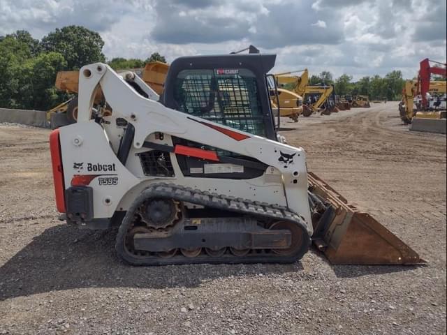 Image of Bobcat T595 equipment image 2