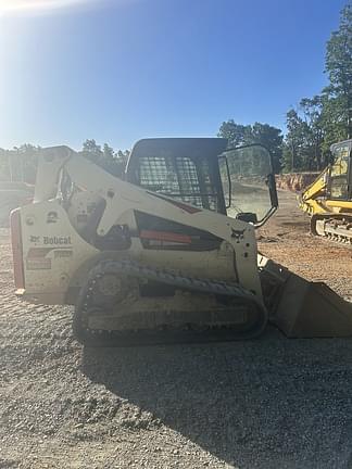 Image of Bobcat T650 equipment image 2