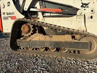 Image of Bobcat T650 equipment image 2