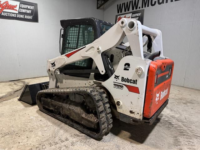 Image of Bobcat T650 equipment image 2