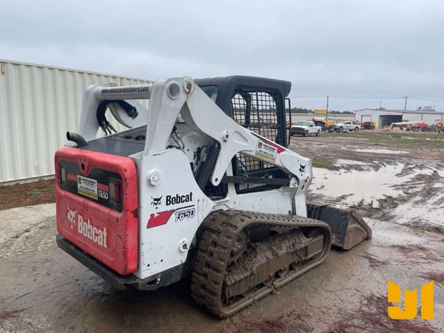 Image of Bobcat T650 equipment image 4