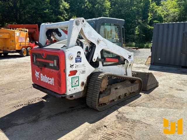Image of Bobcat T650 equipment image 4