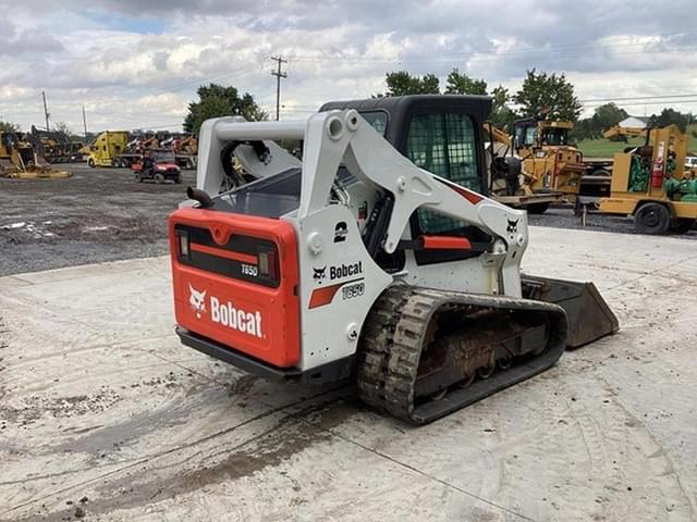 Image of Bobcat T650 equipment image 3