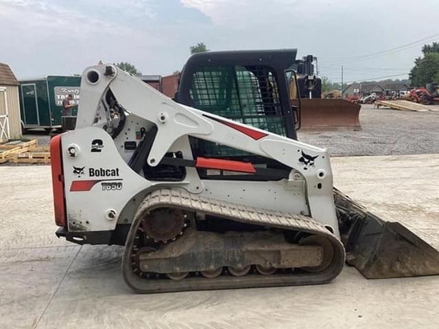 Image of Bobcat T650 equipment image 4