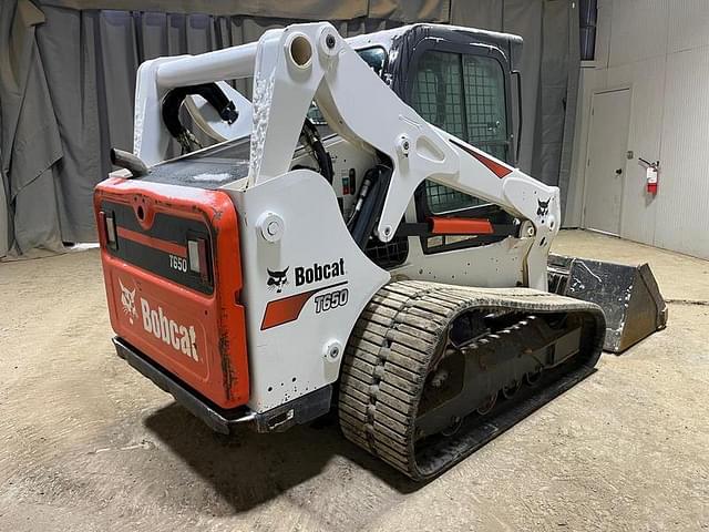 Image of Bobcat T650 equipment image 4